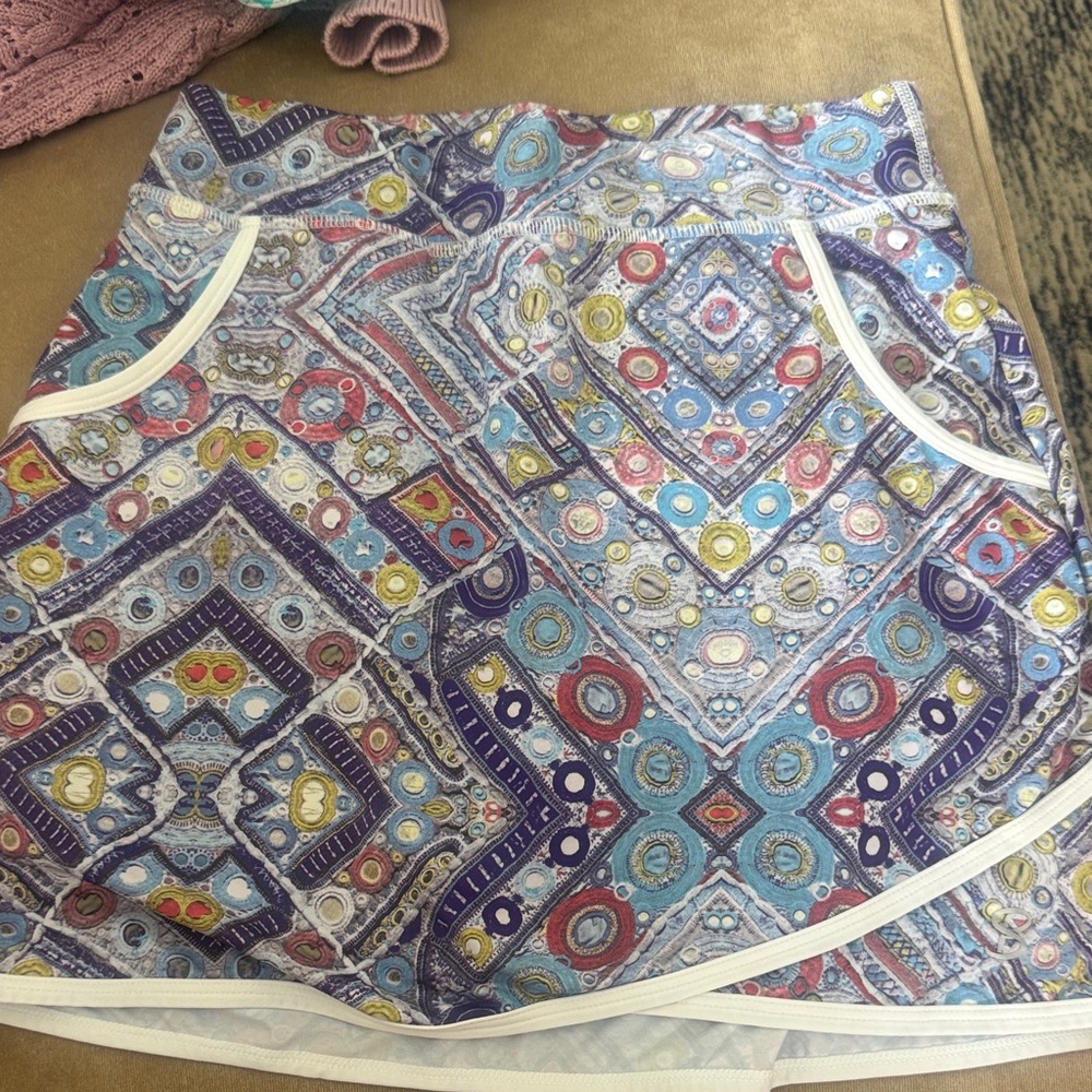 Sofibella Colorful Geometric Patterned Golf Skirt - image 1